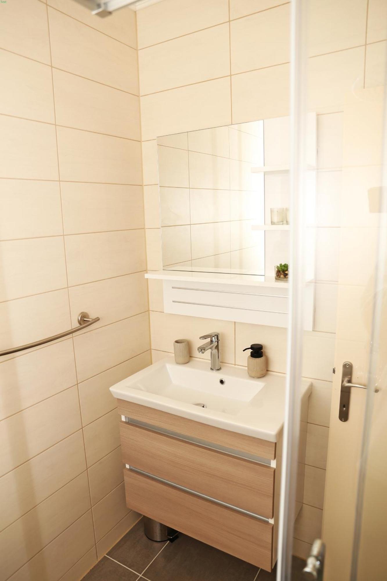 Seaside Apartments With A Swimming Pool Tri Zala, Korcula - 558 Zrnovo Room photo